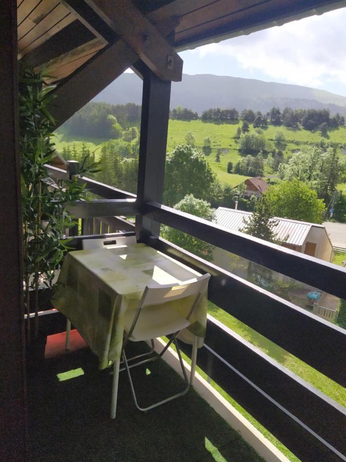 Ferienwohnung Duplex 3 Pieces. Pieds Des Pistes Et Balcon! Gresse-en-Vercors Exterior foto